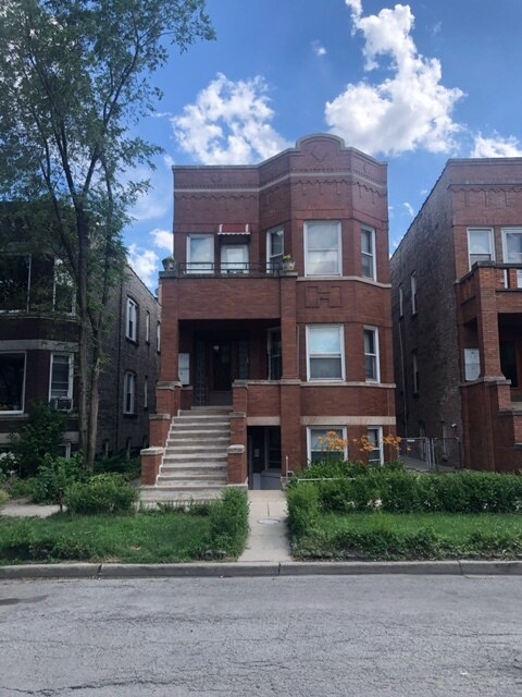 Building Photo - 2217 Rice W St