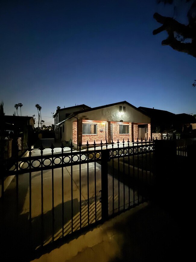 Building Photo - 3743 Pueblo Ave