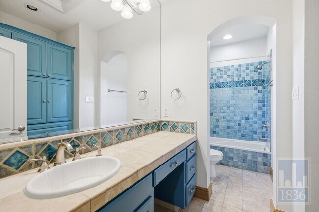 Building Photo - 8205 Asmara Ct