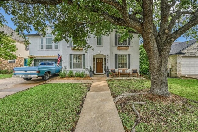 Building Photo - 803 Crocus Dr