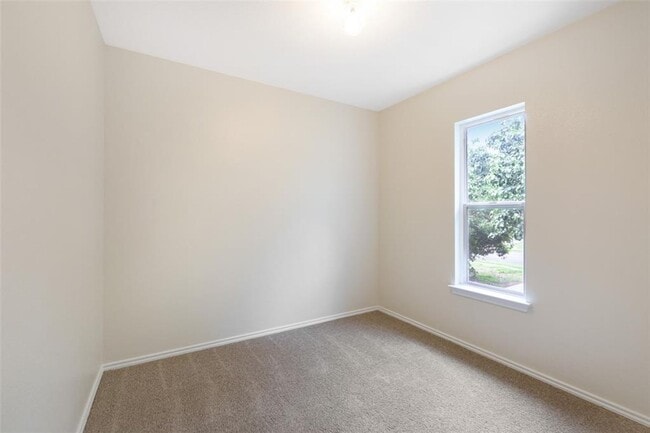 Building Photo - Great 4-Bedroom Home For Rent In South Austin