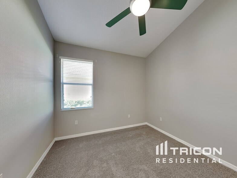 Building Photo - 6492 Rookery Cir