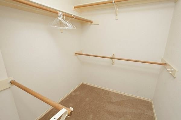 Building Photo - 4400 Switch Willo