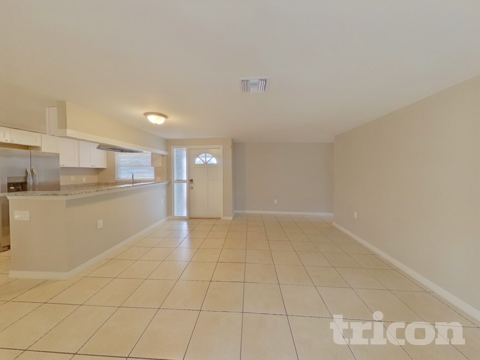 Building Photo - 5811 Oxford Dr