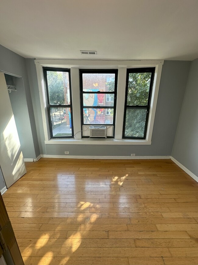 Building Photo - 1500 N Rockwell St