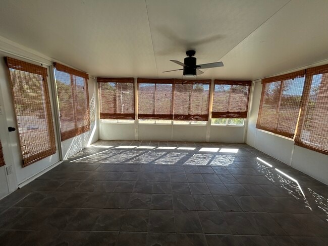 Building Photo - 14971 Elizabeth Lake Rd