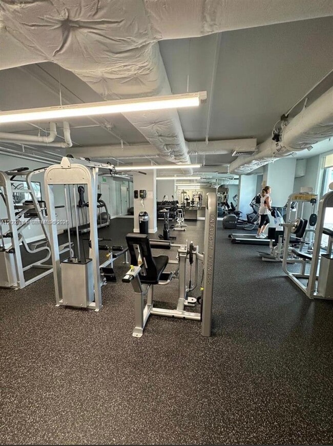 Building Photo - 140 S Dixie Hwy