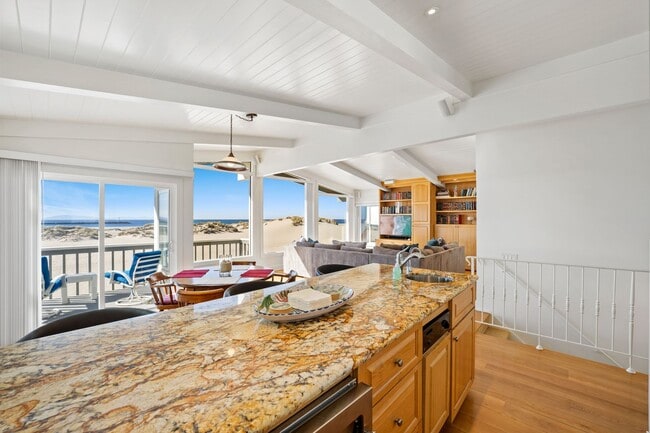 Building Photo - 3321O- Deja Blue | FURNISHED