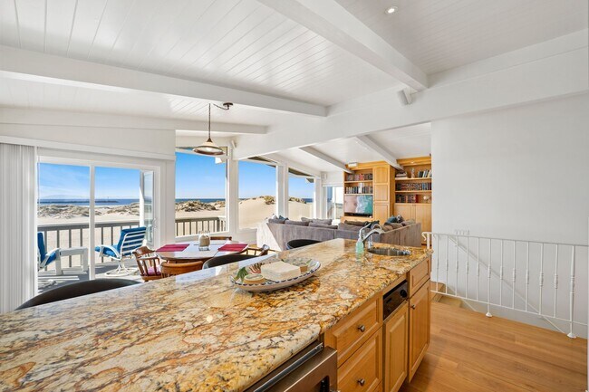 Building Photo - 3321O- Deja Blue | Hollywood Beach Oceanfront| FURNISHED