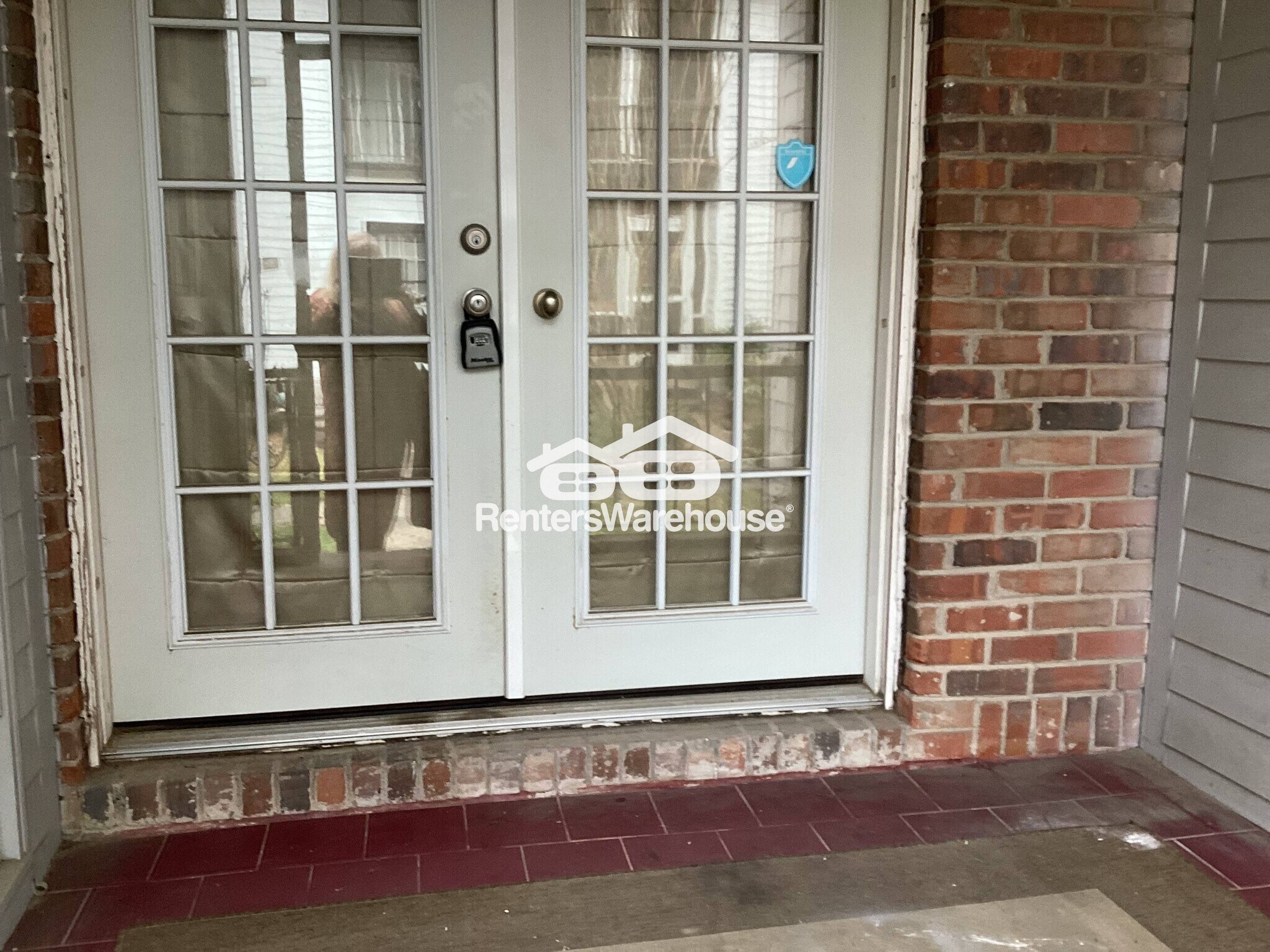 Building Photo - 6700 Roswell Rd NE