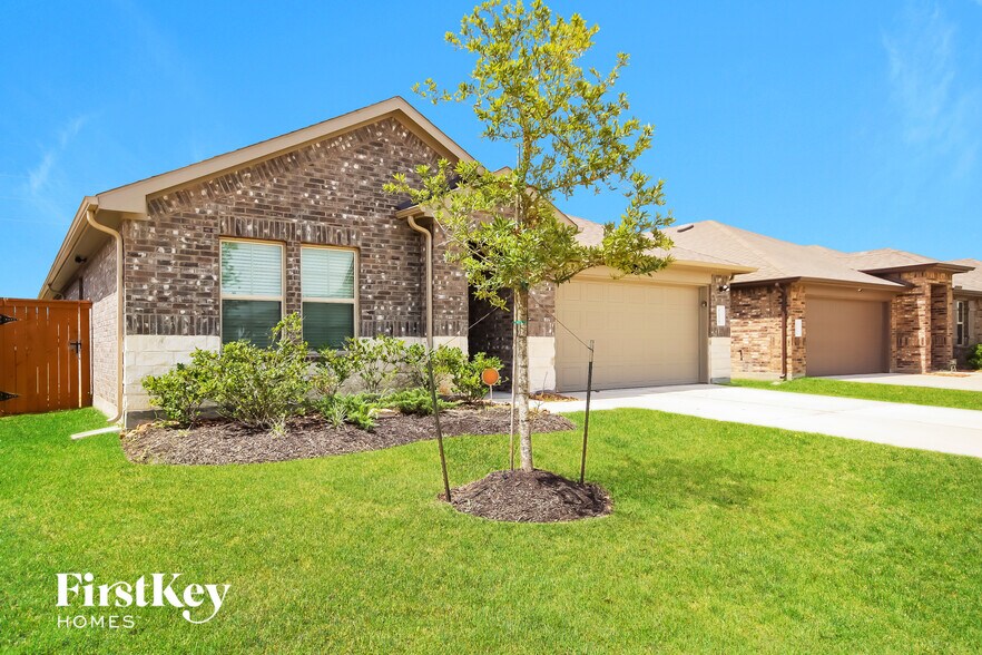 Building Photo - 12138 Loch Muick Dr