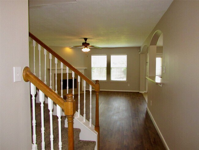 Building Photo - 21519 Ivory Gate Ln