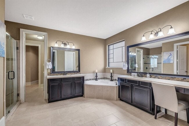 Building Photo - 2610 Orleans Way