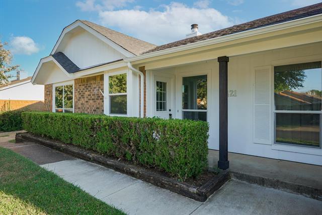 Building Photo - 421 Augustine Dr