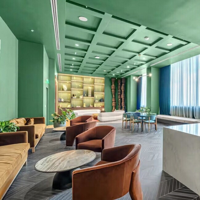 Building Photo - 11 NE 6th St