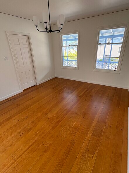 Building Photo - 1703 Funston Ave
