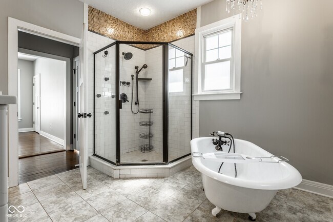 Building Photo - 3265 N New Jersey St