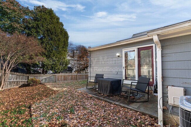 Building Photo - 4917 Hillery Ct