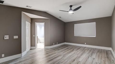 Building Photo - 6784 Via Regina
