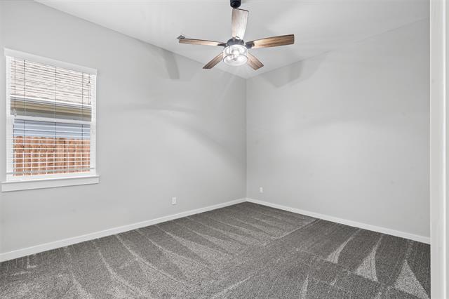Building Photo - 607 Phillips Ct