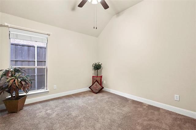 Building Photo - 9670 Lance Dr