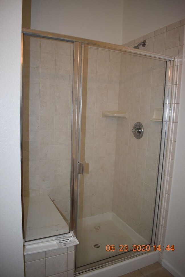 Building Photo - Beautiful 2 Bedroom Townhome / Old Town Ar...