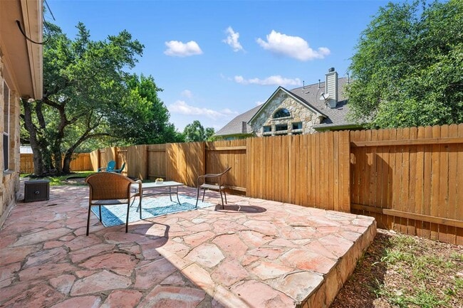 Building Photo - 100 Arrowhead Trail