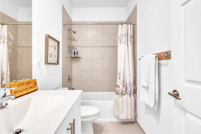 Building Photo - 4668 Banker Terrace