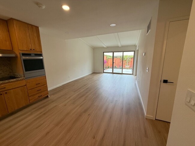 Building Photo - Hacienda Carmel, Remodeled One Bedroom Ava...