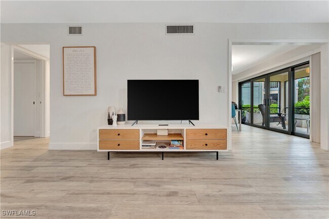 Building Photo - 1754 Bald Eagle Dr