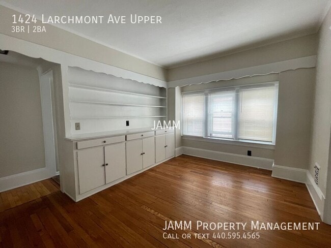 Building Photo - 1424 Larchmont Ave