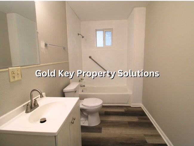 Building Photo - Updated 3 BR 1 BA House with Covered Porch and Central Air (SECTION 8 APPROVED)