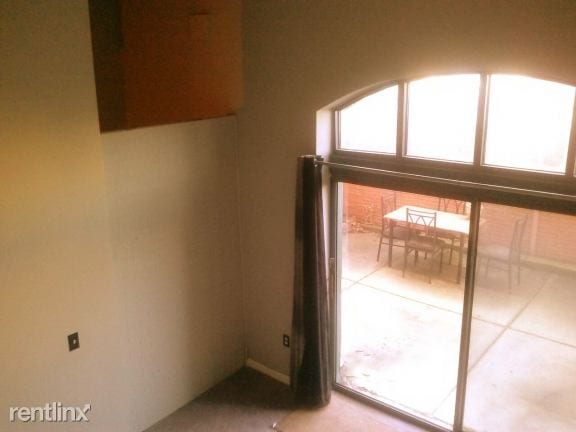 Building Photo - 35240 W Michigan Ave