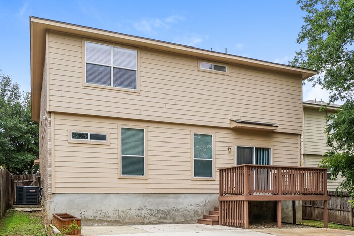 Building Photo - 6506 Oldham Cove