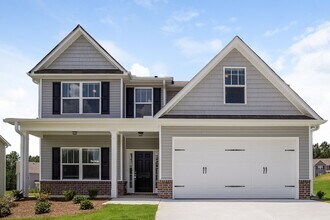 Building Photo - 723 Fieldcrest Dr
