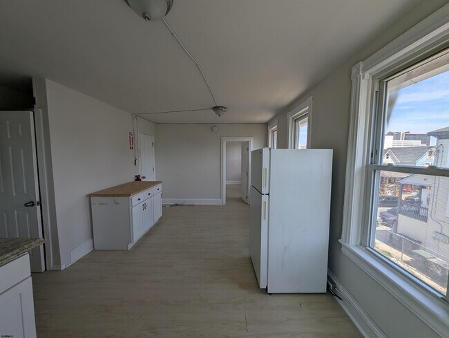 Building Photo - 36 N Florida Ave