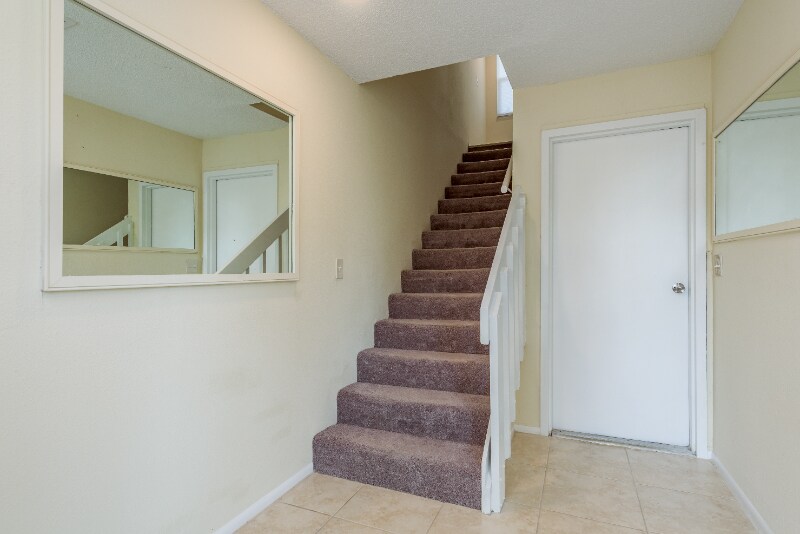Building Photo - 812 E Gulf Blvd