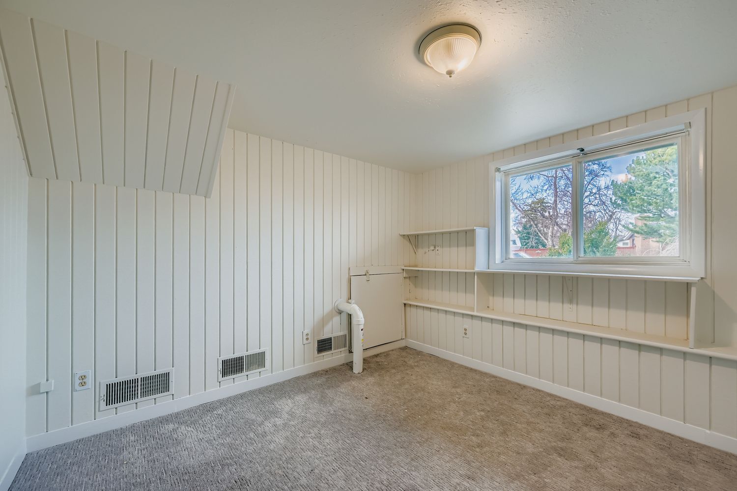 Building Photo - 3682 Chase Ct