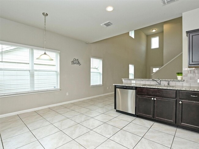 Building Photo - 6917 Ranchito Dr