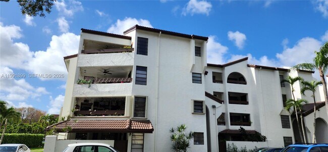 Building Photo - 9135 SW 125th Ave