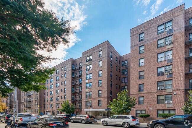 130 E 18th St - Prospect Park South