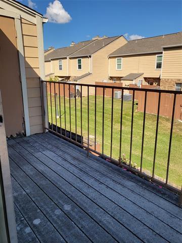 Building Photo - 2500 E Park Blvd