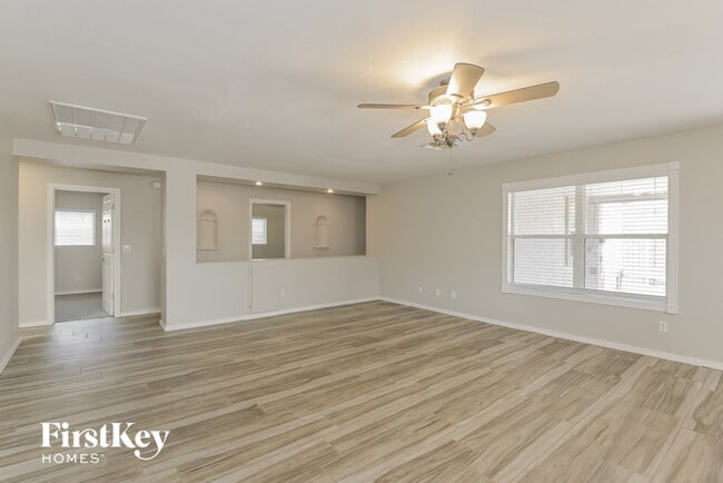 Building Photo - 13636 E Shadow Pines Ln