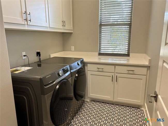 Building Photo - 6426 Clayton Ct