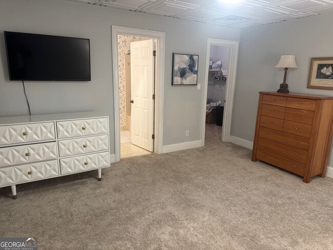 Building Photo - 2091 Emerald Dr