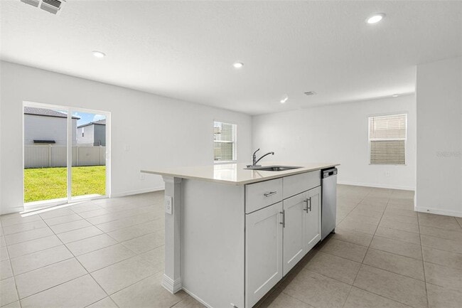Building Photo - 5767 Purple Finch Ave