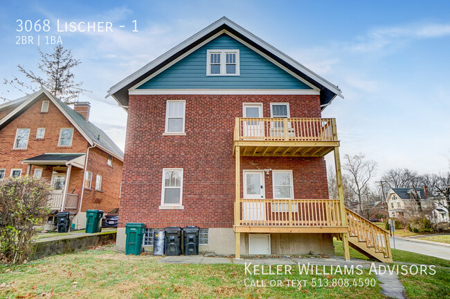 Building Photo - Spacious, gorgeous renovation