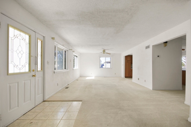 Building Photo - 707 E Brick St