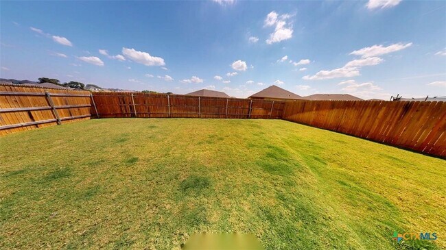 Building Photo - 1928 Rosson St