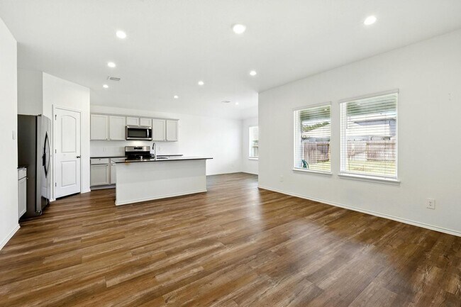 Building Photo - 40518 Crisp Beech St